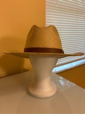 Orvis Tan Straw Panama Hat with Brown Band